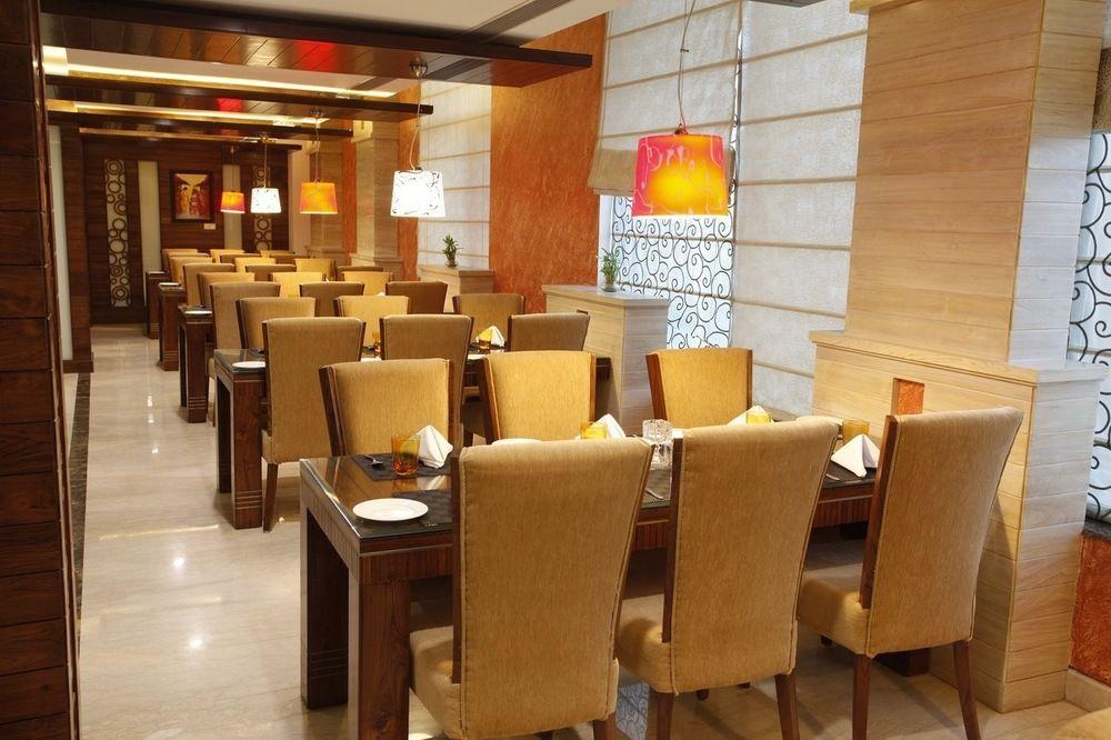 Hotel Saffron Leaf Dehradun Buitenkant foto